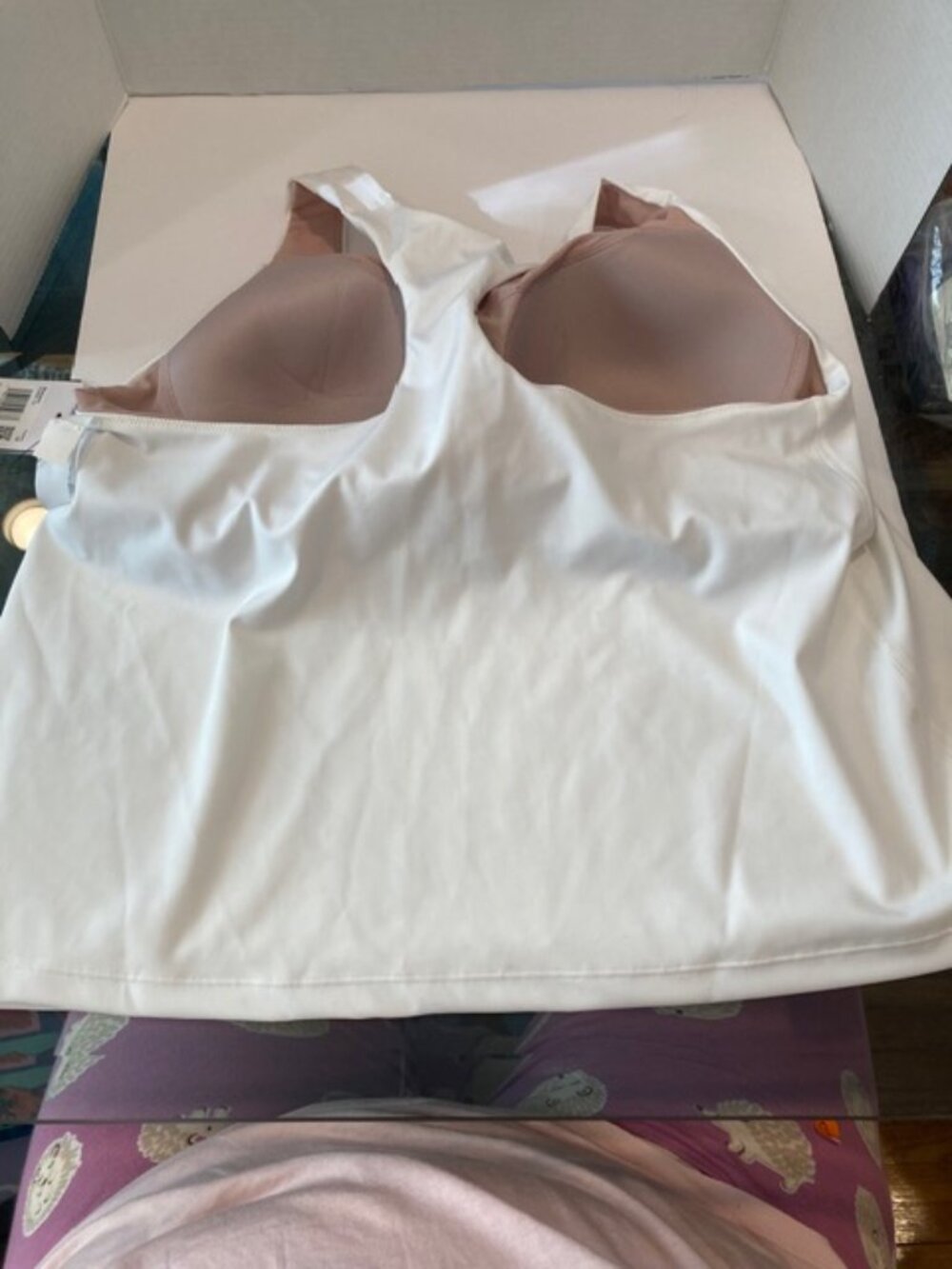 Nike Swoosh Women's Padded Sports Bra Tank 1X - NWT ****Please note spot on tank - Picture 5 of 9
